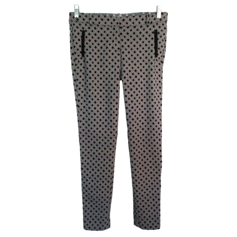Have Women's Black & White Mid Rise Stretch Zip Ankle Pants Size Large